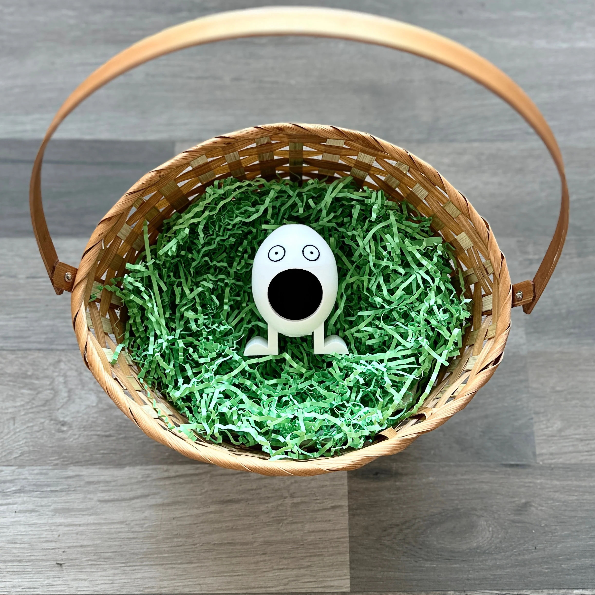 Feed Eggs Egg Figurine - Image 3