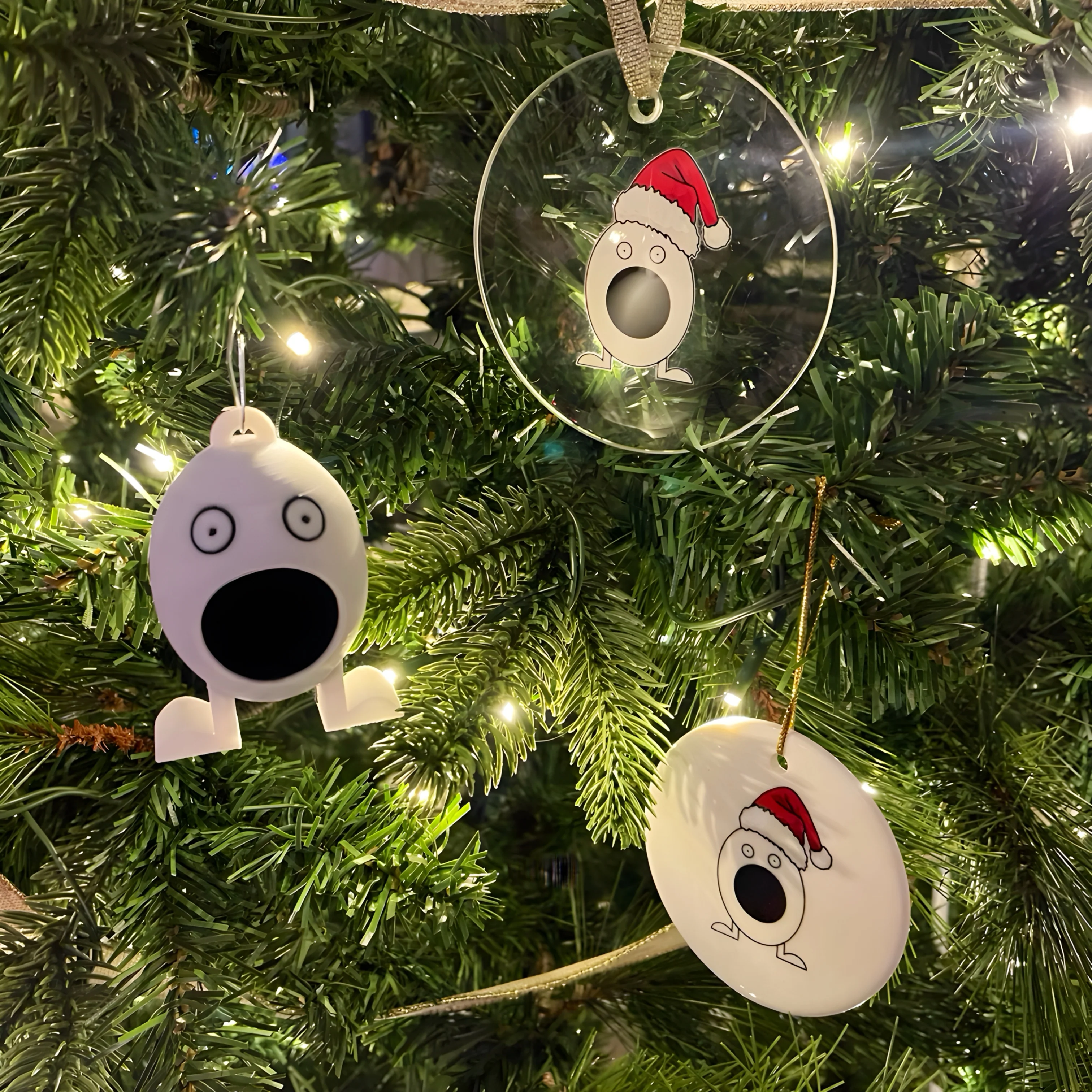 Feed Eggs Egg Ornament - Image 5